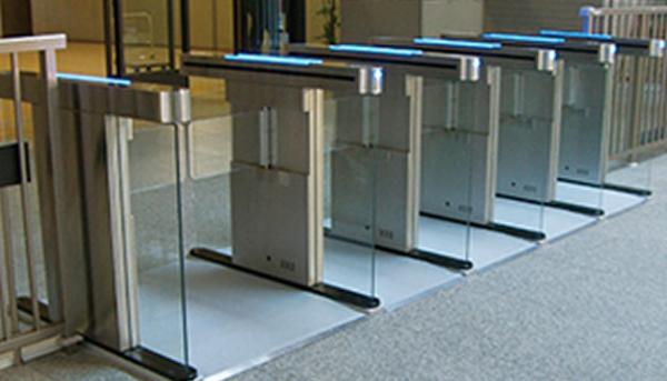 コンパクトスタイルゲート(CSG)